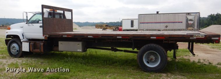 image for item DS8091 1993 Chevrolet Kodiak  flatbed truck