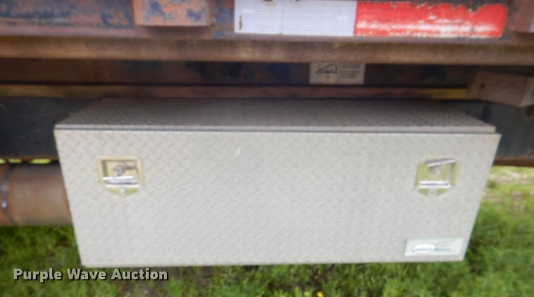 image for item DS8091 1993 Chevrolet Kodiak  flatbed truck