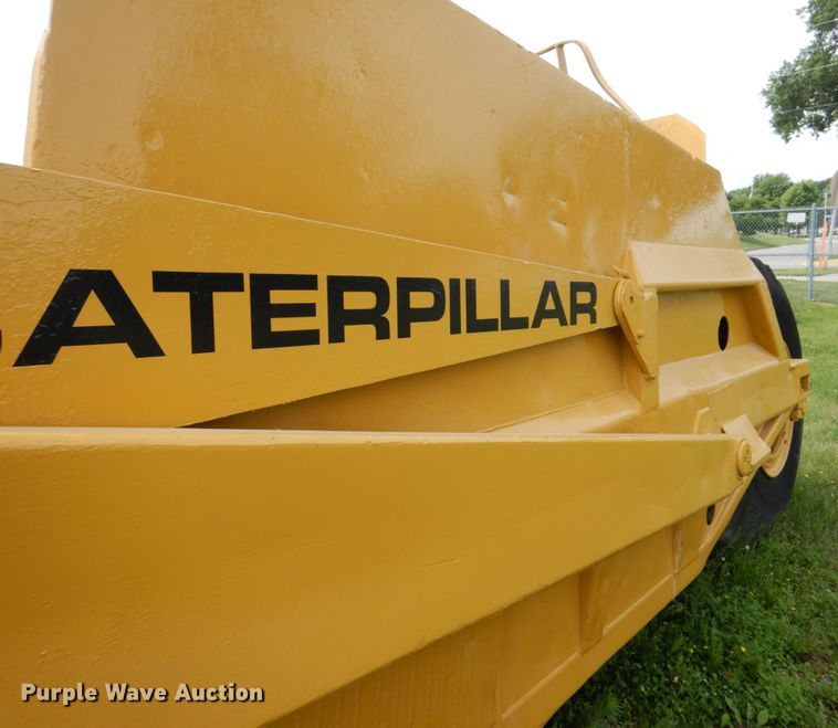 image for item DS8096 Caterpillar 435  scraper