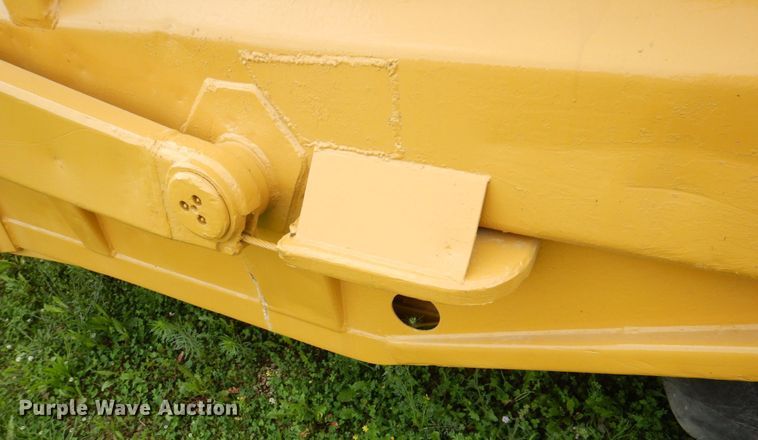 image for item DS8096 Caterpillar 435  scraper