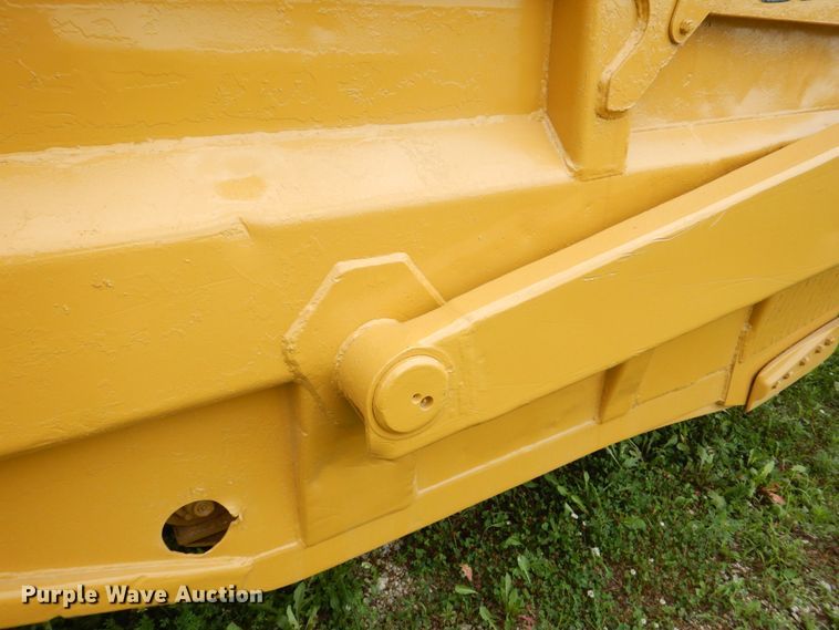 image for item DS8096 Caterpillar 435  scraper