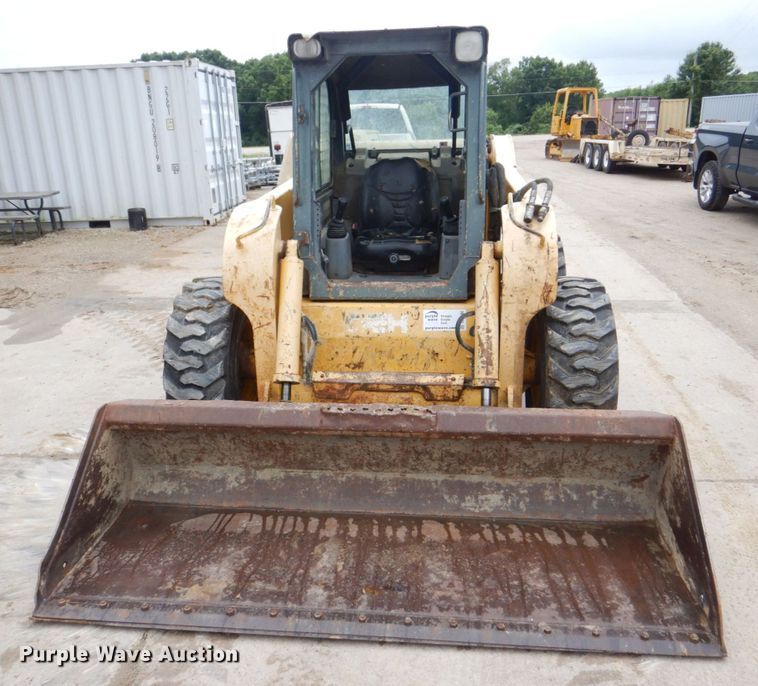 image for item DS8100 Gehl 7810 Turbo  skid steer loader