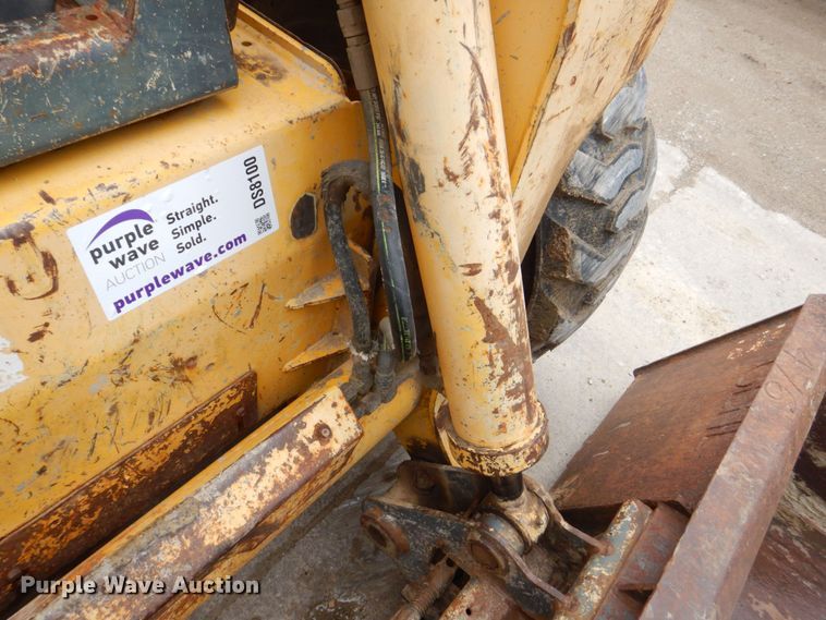 image for item DS8100 Gehl 7810 Turbo  skid steer loader