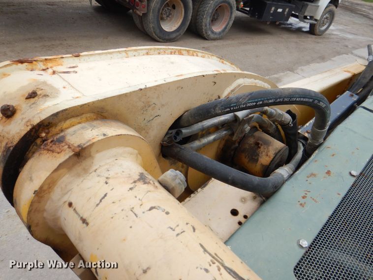 image for item DS8100 Gehl 7810 Turbo  skid steer loader