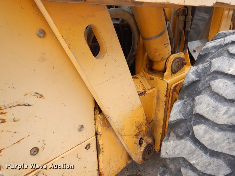 image for item DS8100 Gehl 7810 Turbo  skid steer loader