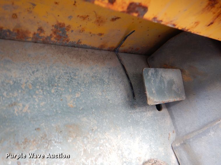 image for item DS8100 Gehl 7810 Turbo  skid steer loader