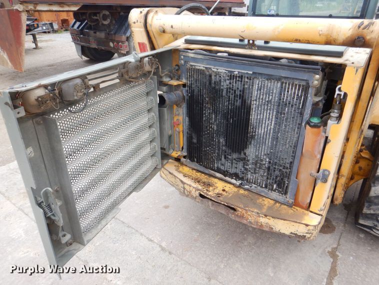 image for item DS8100 Gehl 7810 Turbo  skid steer loader