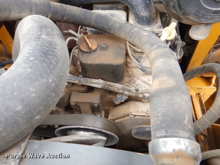 image for item DS8100 Gehl 7810 Turbo  skid steer loader