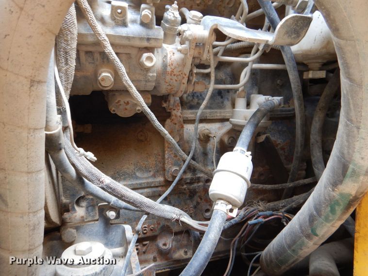 image for item DS8100 Gehl 7810 Turbo  skid steer loader