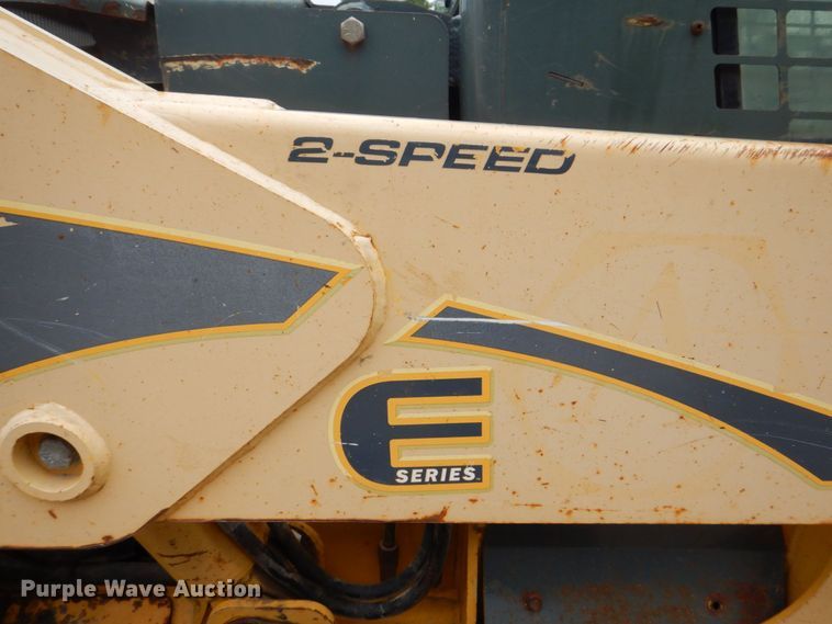 image for item DS8100 Gehl 7810 Turbo  skid steer loader