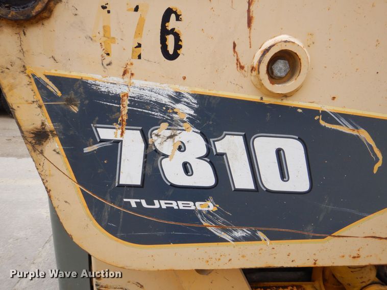 image for item DS8100 Gehl 7810 Turbo  skid steer loader