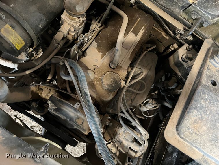 image for item DS8367 Yale GP040AFNUAV084 forklift