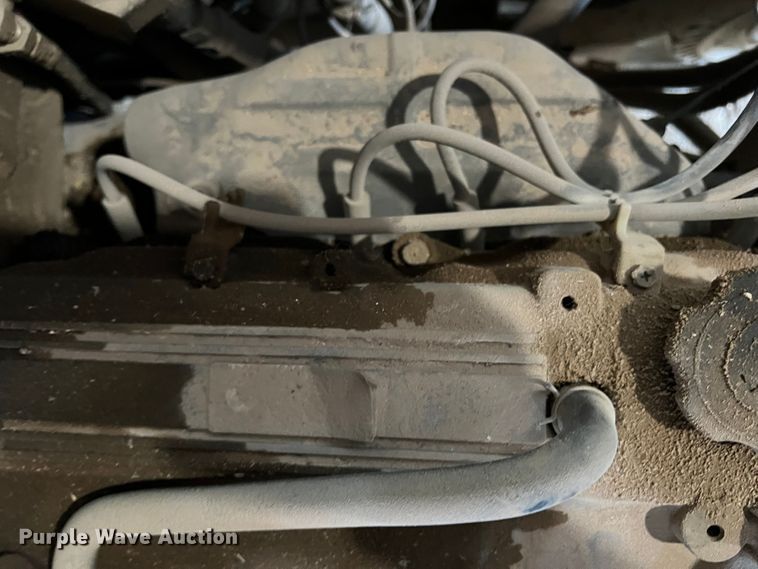 image for item DS8367 Yale GP040AFNUAV084 forklift