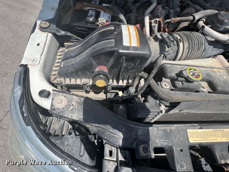 image for item HL9160 2013 Ford F550 Super Duty  bucket truck