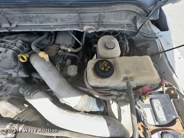 image for item HL9160 2013 Ford F550 Super Duty  bucket truck