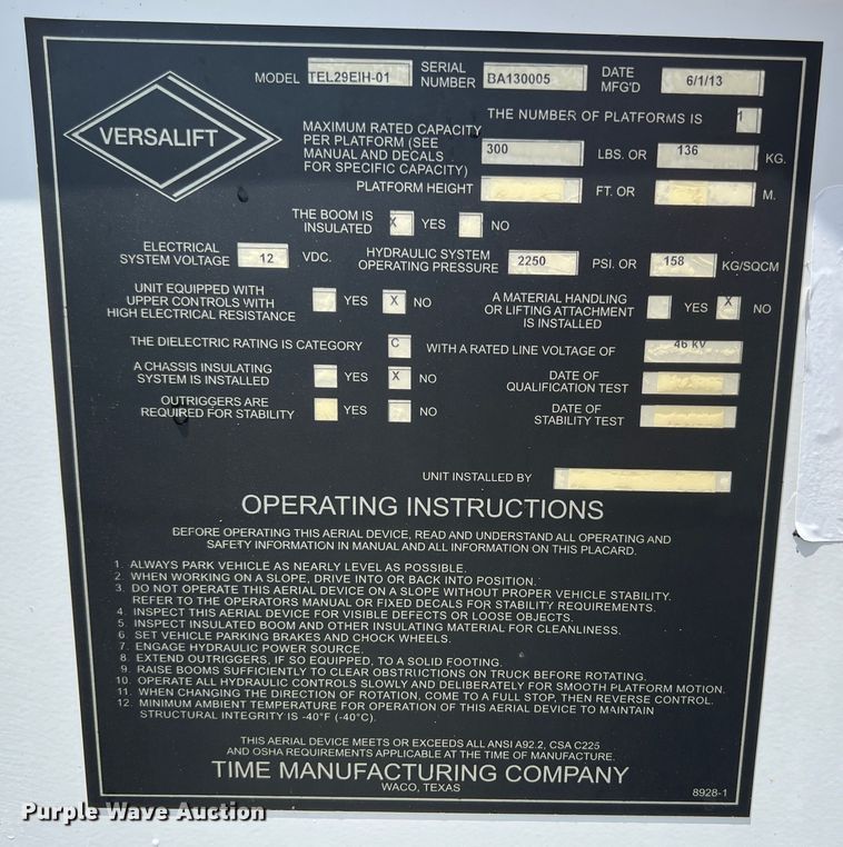 image for item HL9160 2013 Ford F550 Super Duty  bucket truck