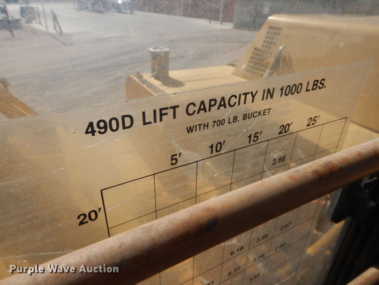 image for item HU9414 1996 John Deere 590D  excavator