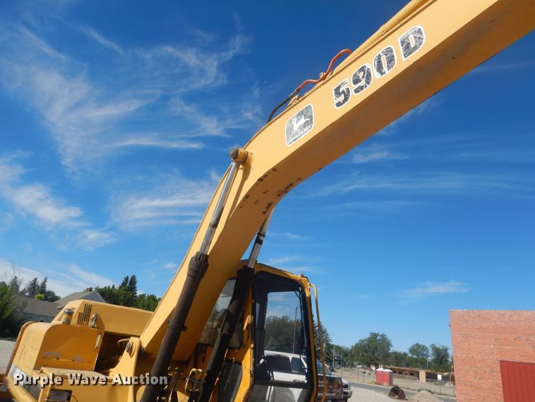 image for item HU9414 1996 John Deere 590D  excavator
