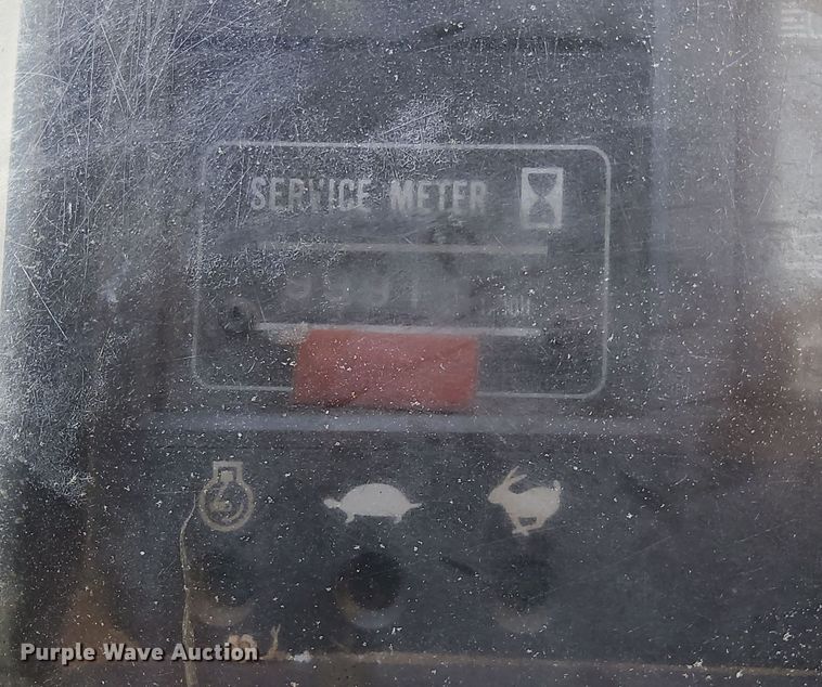 image for item HU9414 1996 John Deere 590D  excavator