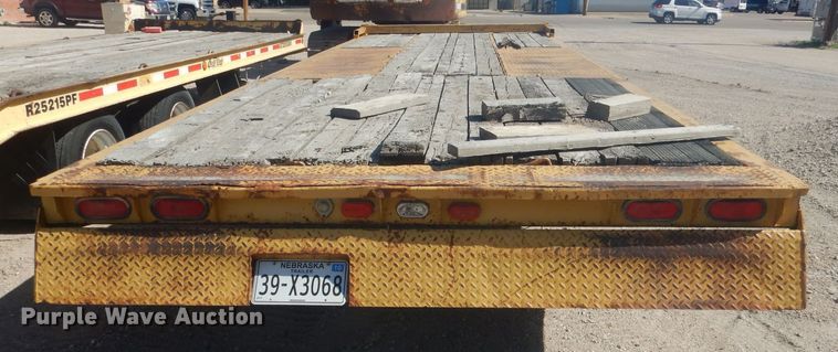 image for item HU9415 1993 Trail Eze D15T25  tilt deck equipment trailer