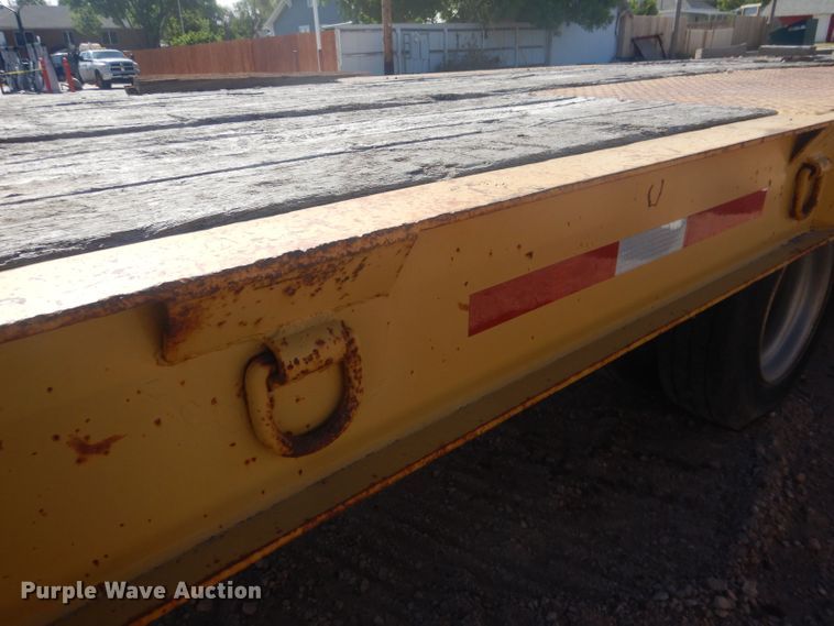 image for item HU9415 1993 Trail Eze D15T25  tilt deck equipment trailer