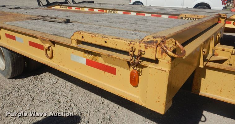 image for item HU9415 1993 Trail Eze D15T25  tilt deck equipment trailer