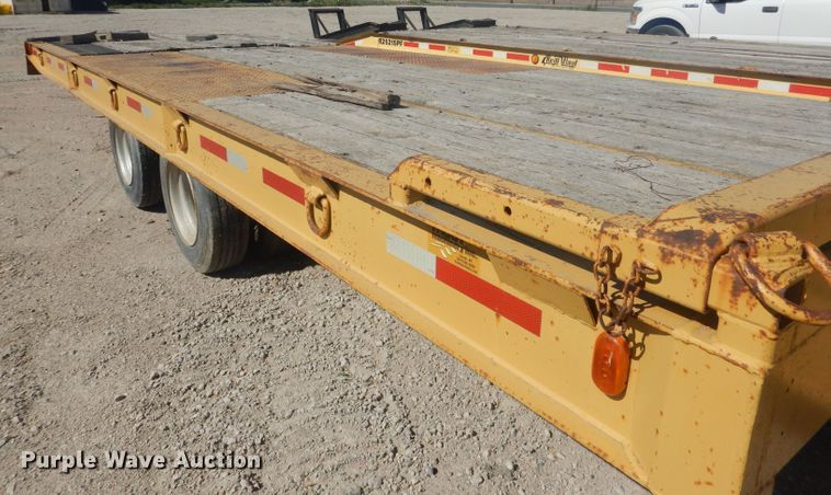 image for item HU9415 1993 Trail Eze D15T25  tilt deck equipment trailer