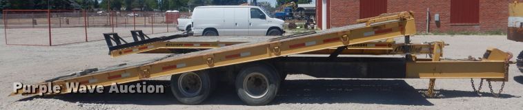 image for item HU9415 1993 Trail Eze D15T25  tilt deck equipment trailer