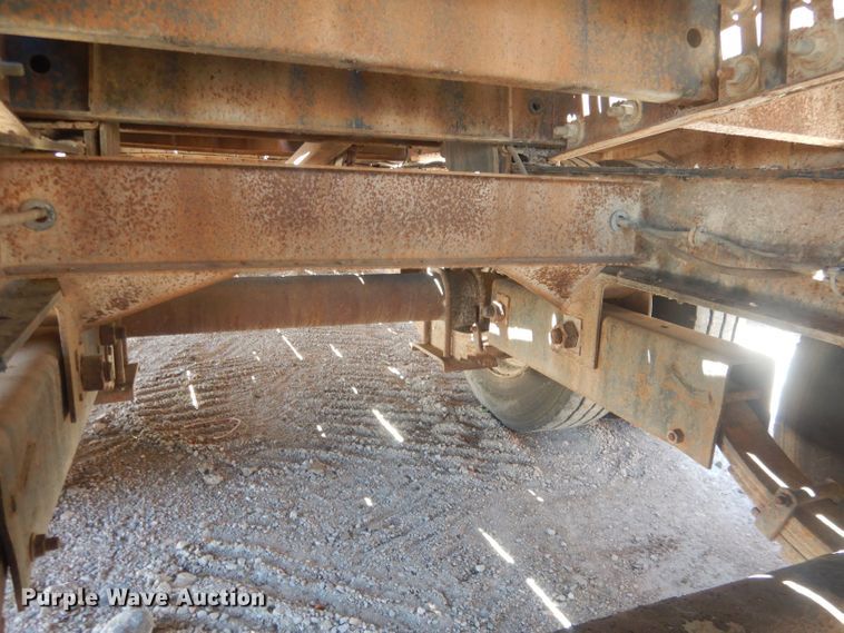 image for item HU9415 1993 Trail Eze D15T25  tilt deck equipment trailer