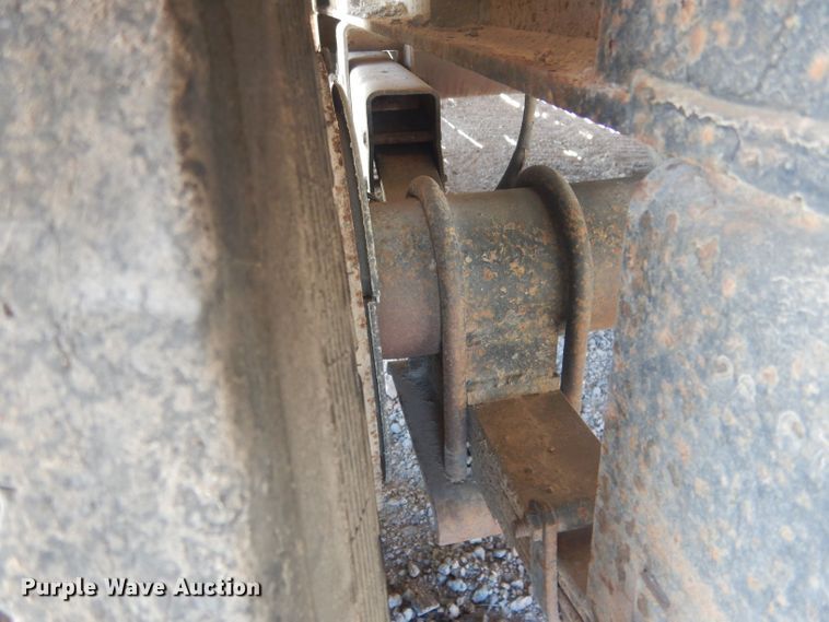 image for item HU9415 1993 Trail Eze D15T25  tilt deck equipment trailer