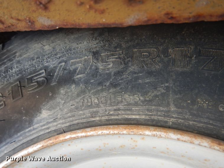 image for item HU9415 1993 Trail Eze D15T25  tilt deck equipment trailer