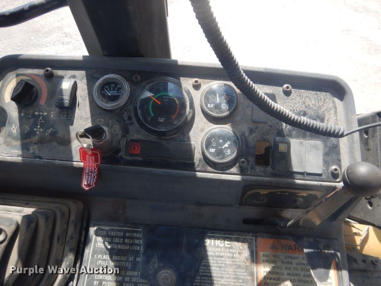 image for item HU9418 1999 Caterpillar 416C  backhoe