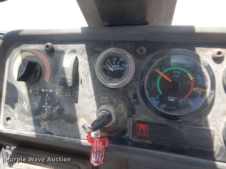 image for item HU9418 1999 Caterpillar 416C  backhoe