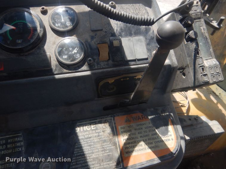 image for item HU9418 1999 Caterpillar 416C  backhoe