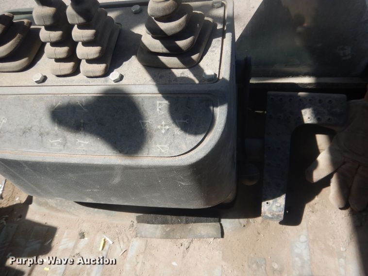 image for item HU9418 1999 Caterpillar 416C  backhoe