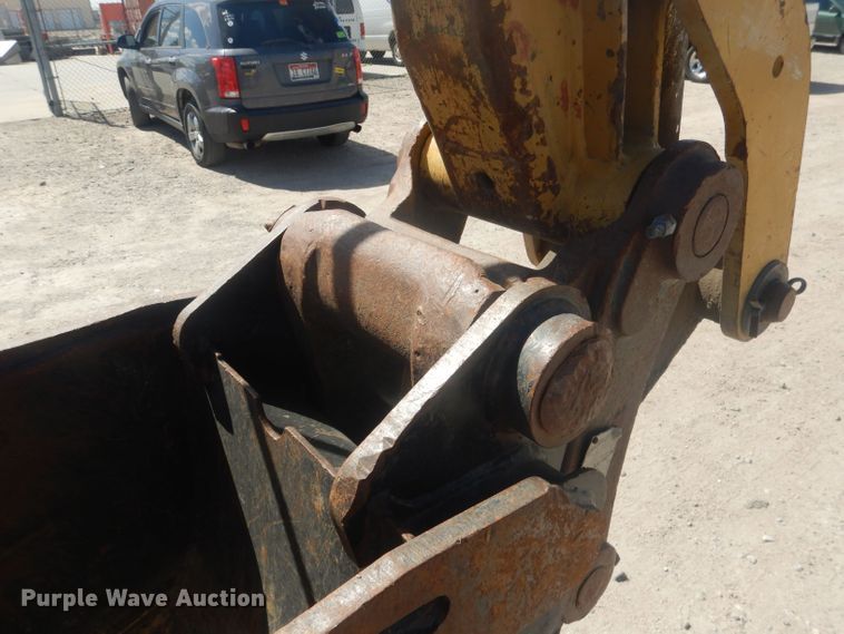 image for item HU9418 1999 Caterpillar 416C  backhoe