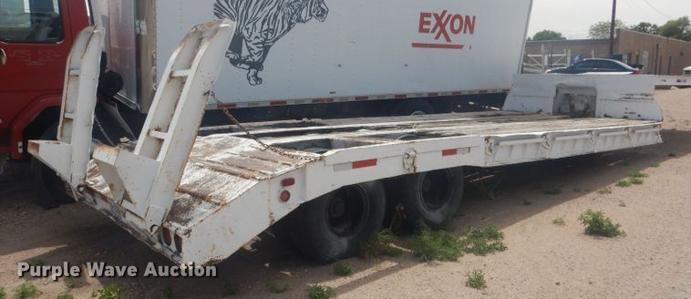 image for item HU9419 1996 Shop built  drop deck equipment trailer