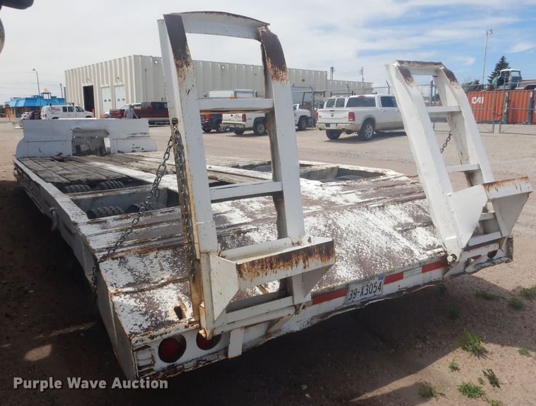 image for item HU9419 1996 Shop built  drop deck equipment trailer