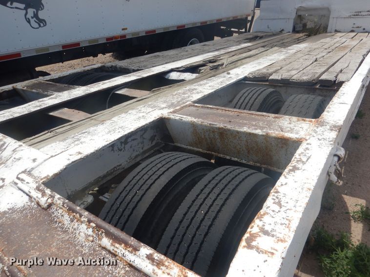 image for item HU9419 1996 Shop built  drop deck equipment trailer