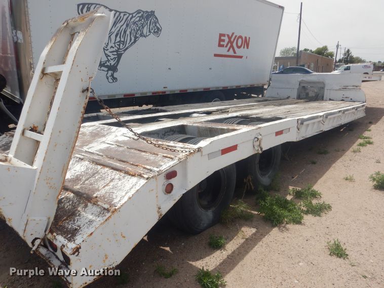 image for item HU9419 1996 Shop built  drop deck equipment trailer