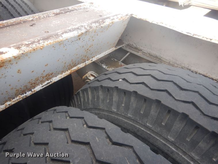 image for item HU9419 1996 Shop built  drop deck equipment trailer