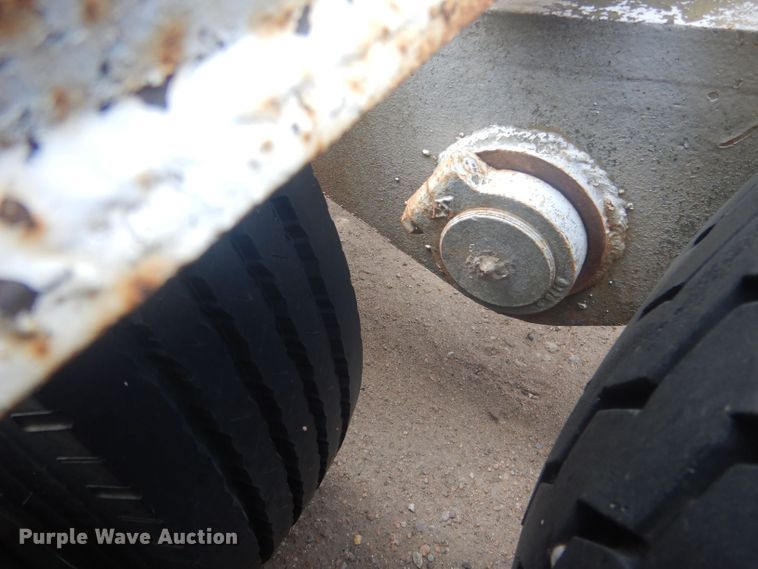 image for item HU9419 1996 Shop built  drop deck equipment trailer