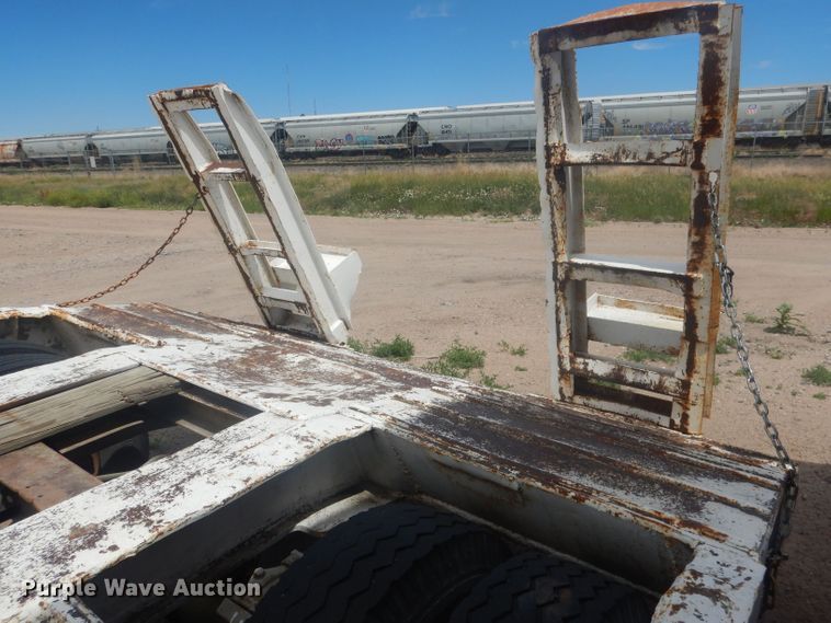 image for item HU9419 1996 Shop built  drop deck equipment trailer