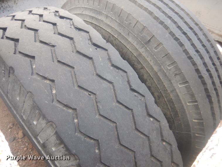 image for item HU9419 1996 Shop built  drop deck equipment trailer