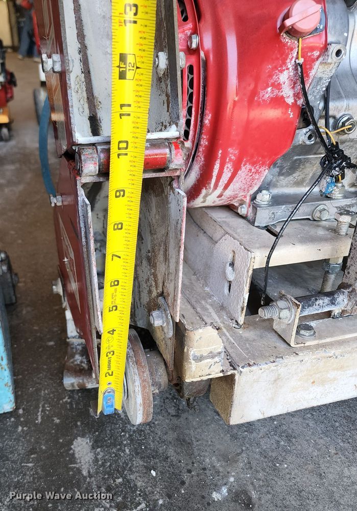 image for item JA9847 Concrete equipment