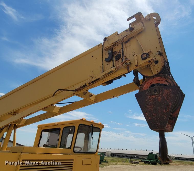 image for item JG9808 1970 Grove TM275LP  crane