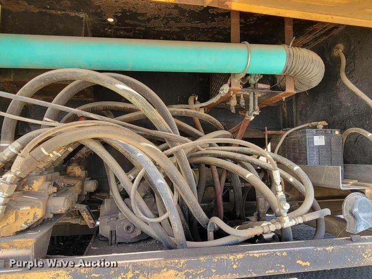 image for item JG9808 1970 Grove TM275LP  crane