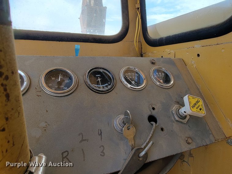 image for item JG9808 1970 Grove TM275LP  crane