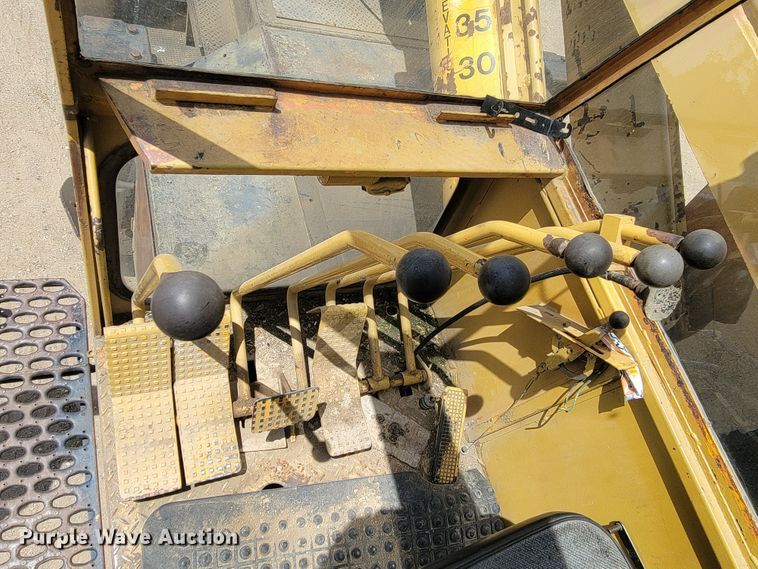 image for item JG9808 1970 Grove TM275LP  crane