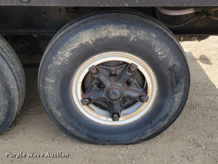 image for item JG9808 1970 Grove TM275LP  crane